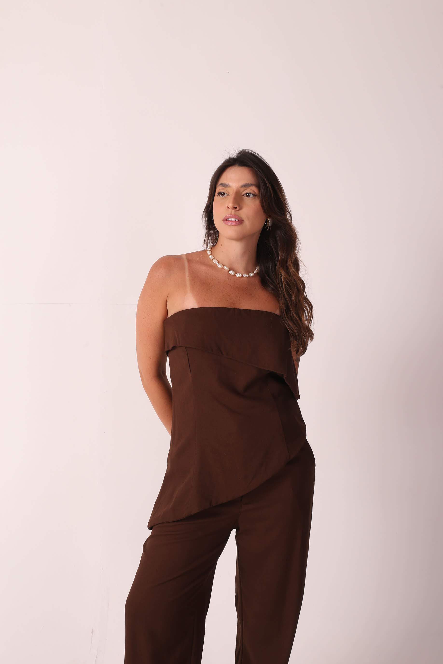 Conjunto Linho Tai Marrom